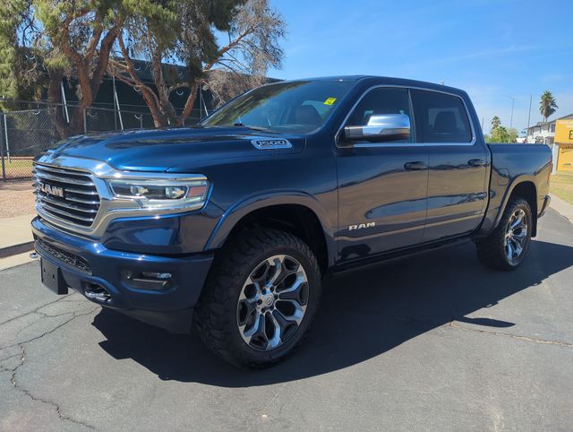 View vehicle photo 4