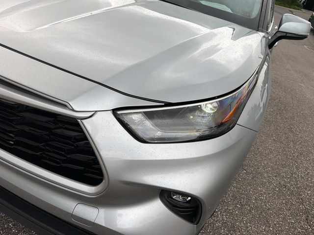 Used 2023 Toyota Highlander SUV