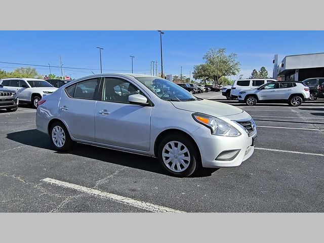 2019 Nissan Versa 1.6 SV