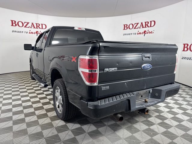 2010 Tuxedo Black Ford F-150 STX RWD Truck