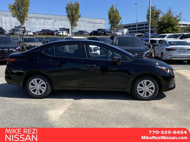 2024 Nissan Versa 1.6 S 2