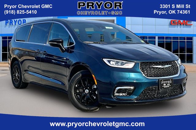 2025 Chrysler Pacifica Select FWD