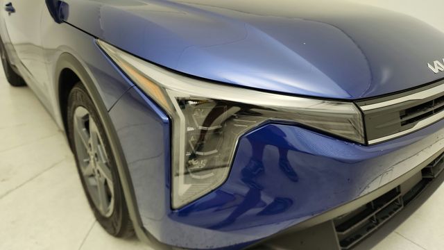 2025 Kia K4 LXS - 9