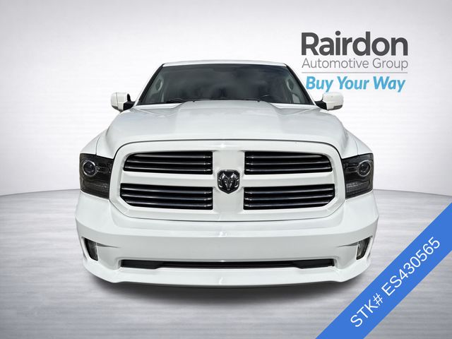 View vehicle photo 2