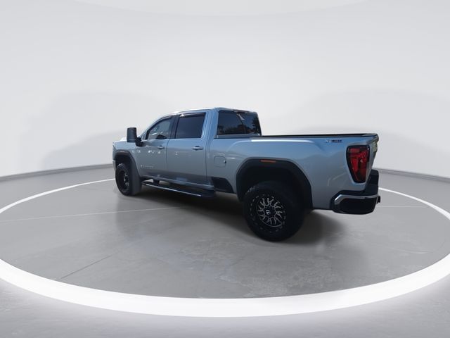 Used 2022 Silver GMC SLE image 6