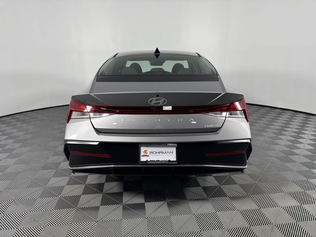 New 2025 Hyundai Elantra For Sale in Indianapolis, IN