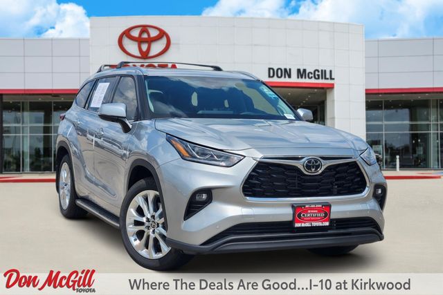 2025 Toyota Highlander Limited Silver at Gullo Toyota