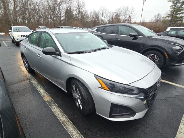 2024 Nissan Altima 2.5 S FWD