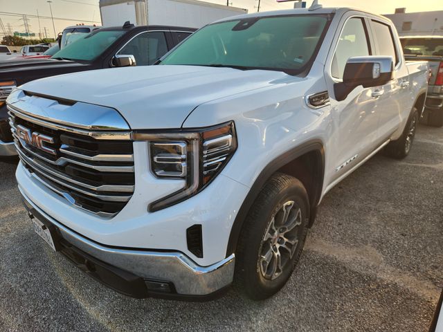 2025 GMC Sierra 1500 SLT White at River Oaks CDJR
