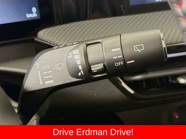 Used 2025 Nissan Kicks SUV