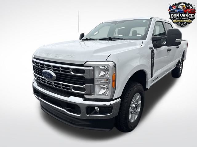2023 Ford F-250 Super Duty XLT Crew Cab 4WD