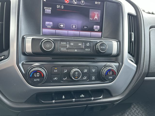 Used 2014 White GMC SLE image 19