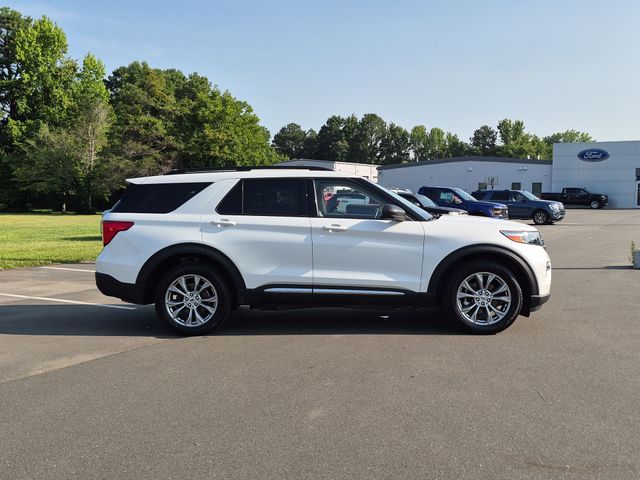 Used 2023 White Ford XLT image 14