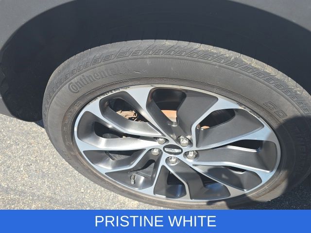 2022 Lincoln Nautilus Reserve White Metallic - Grieco Acura - Image 26