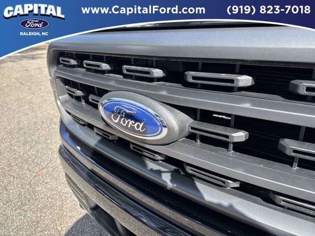 Used 2023 Black Ford XLT image 10