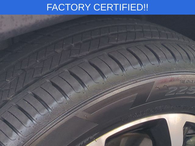 Used 2023 White Jeep Limited image 11