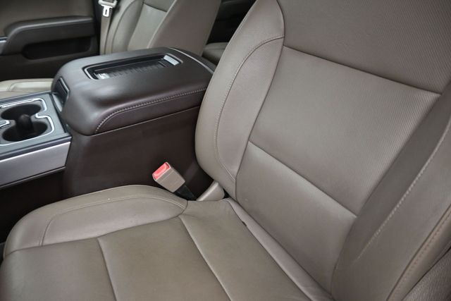 Used 2016 White Chevrolet LTZ image 17