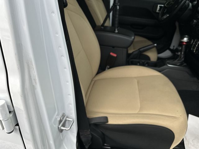 2021 Jeep Wrangler Unlimited Sahara White at Klick Lewis Buick Chevrolet