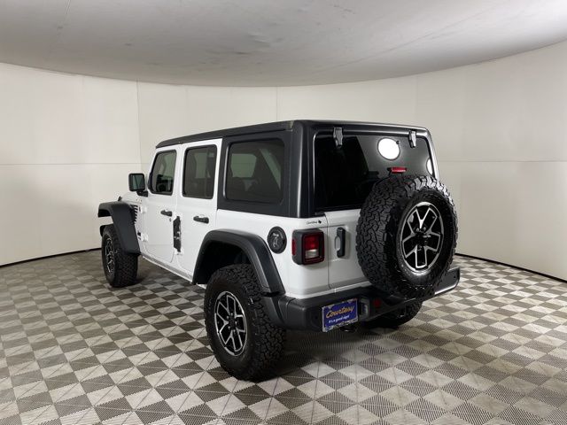 2022 Jeep Wrangler Unlimited Sport Altitude 9