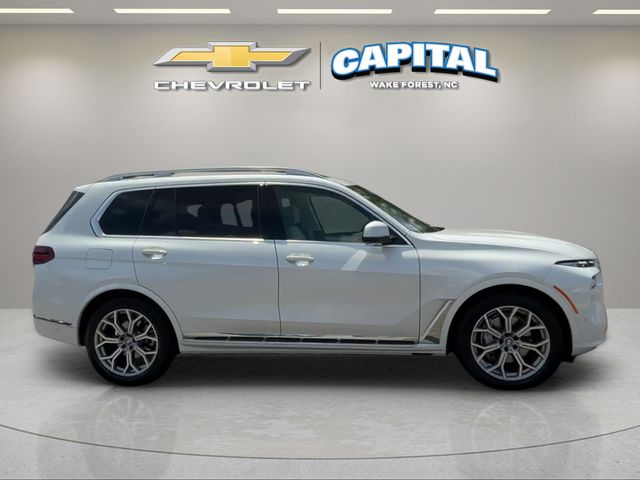 Used 2026 White BMW xDrive40i image 7