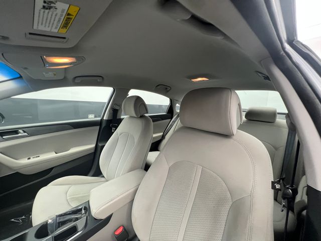 2016 Hyundai Sonata Base 42