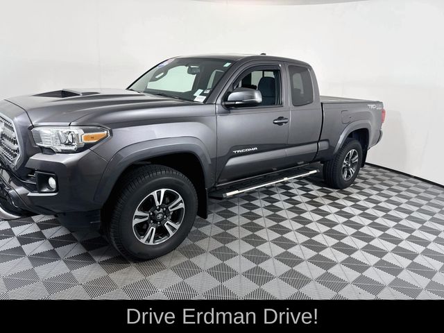 Used 2016 Toyota Tacoma Truck