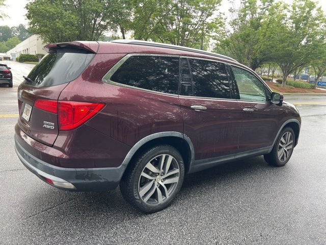 2017 Honda Pilot Touring photo