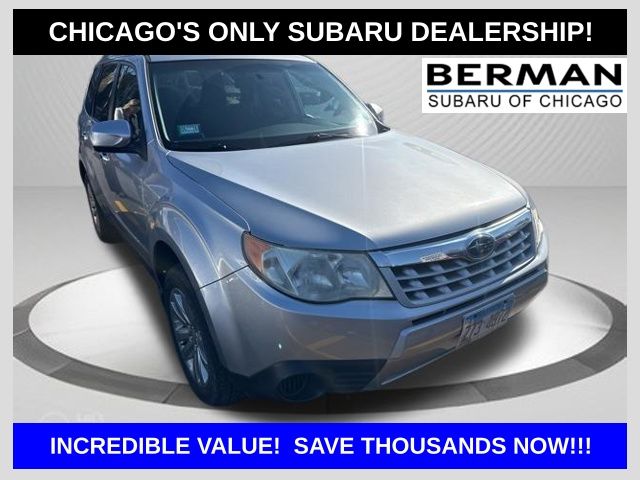 Ice Silver Metallic 2013 Subaru Forester 2.5X Premium SUV / Crossover All-Wheel Drive 5-Speed Manual