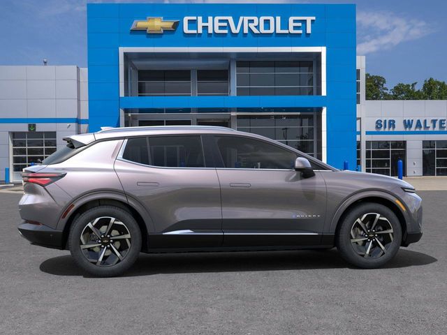 2025 Chevrolet Equinox EV LT photo