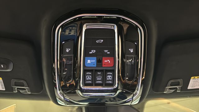Used 2024 Silver Zynith Jeep Summit Reserve image 43