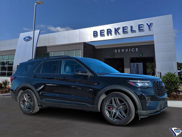 2025 Ford Explorer ST AWD