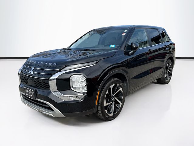 2022 Mitsubishi Outlander