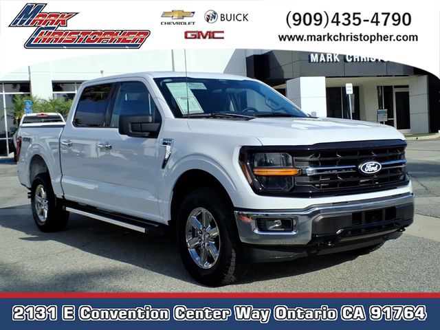 Oxford White 2025 Ford F-150 XLT SuperCrew 4WD Pickup Truck Four-Wheel Drive Automatic
