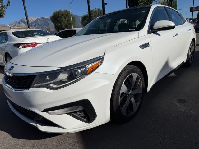 Snow White Pearl 2019 Kia Optima Sedan Front-Wheel Drive 6-Speed Automatic