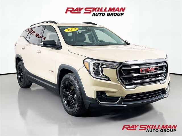 2023 GMC Terrain AT4