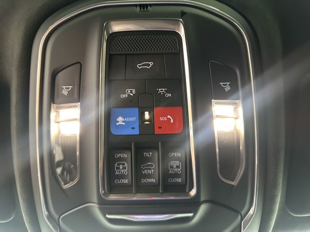 used 2026 Jeep Grand Cherokee car, priced at $59,684