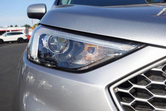 used 2024 Ford Edge car, priced at $18,599