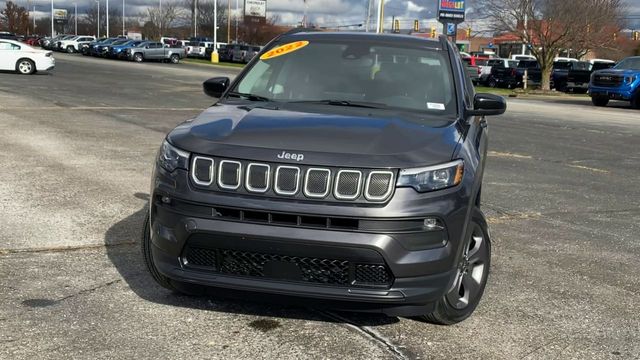 2022 Jeep Compass Latitude Lux 3