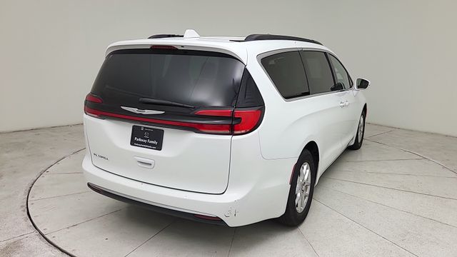 2022 Chrysler Pacifica Touring L - 4