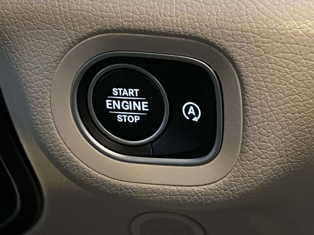 used 2023 Mercedes-Benz GLE car, priced at $48,991