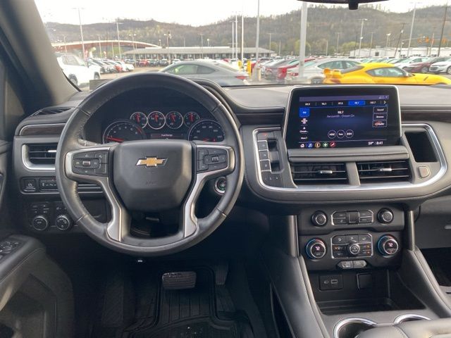 2021 Chevrolet Suburban LS photo
