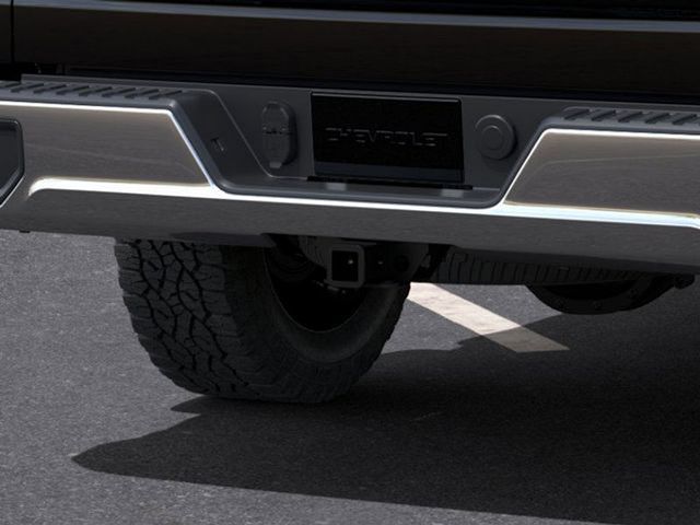 2025 Chevrolet Silverado 1500 LT photo