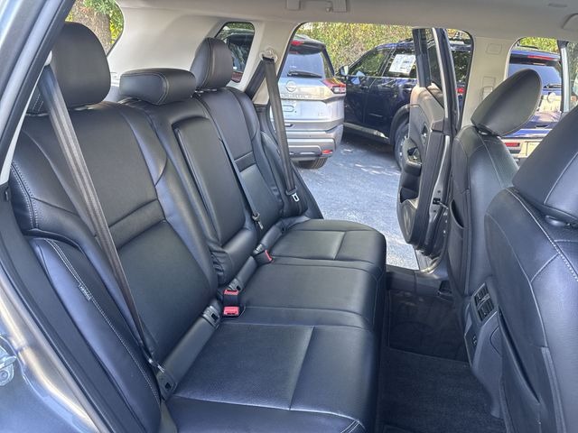 Used 2023 Gray Nissan SV image 11