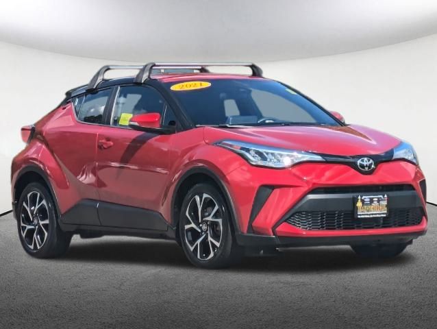 2021 Toyota C-HR XLE 2