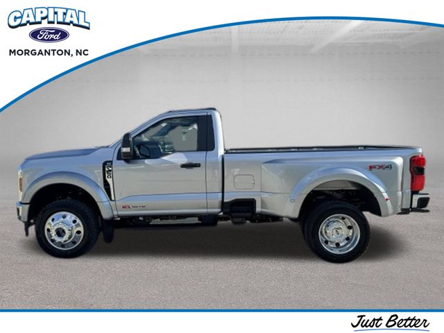 New 2027 Silver Ford XLT image 4