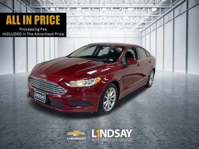 Ruby Red Metallic Tinted Clearcoat 2017 Ford Fusion SE Sedan Front-Wheel Drive 6-Speed Automatic