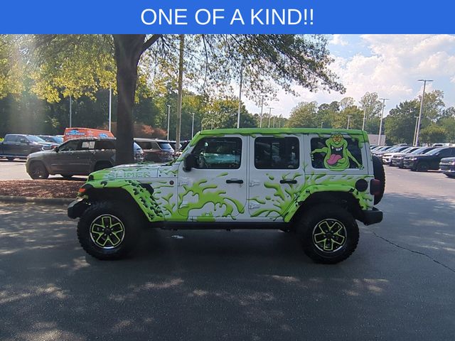 Used 2024 White Jeep Rubicon image 2
