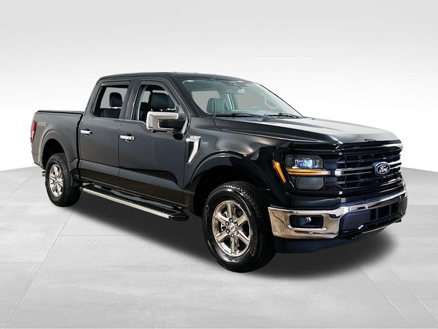 Black Metallic 2024 Ford F-150 XLT SuperCrew 4WD Pickup Truck Four-Wheel Drive Automatic