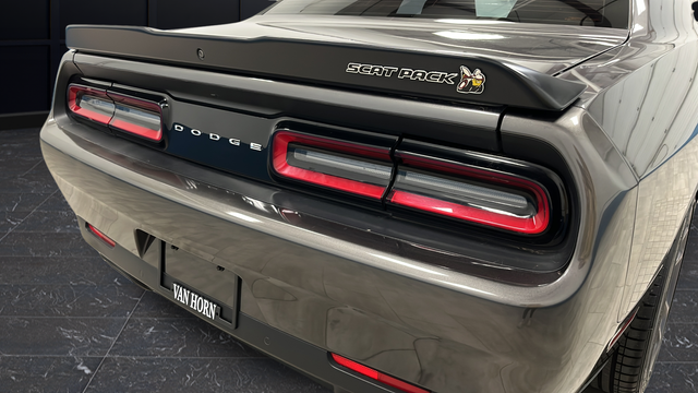 Used 2023 Granite Crystal Metallic Clearcoat Dodge R/T Scat Pack image 36