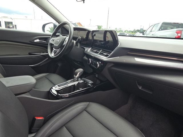 2024 Chevrolet Trax ACTIV:C02668